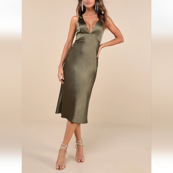 Lulus Dresses & Skirts - Lulus NWT Signature Elegance Olive Green Satin One- Shoulder Maxi Dress